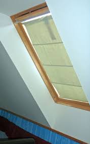 How To Make Curtains For Ceiling Window Hvordan Lage Gardiner Til Velux Takvindu How To Make Curtains Skylight Blinds Window Coverings