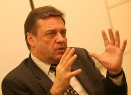 Jankovićev svetovalec vpleten v sporni nakup?