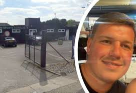 Drunken binman narrowly avoids jail after attacking co-owner of Star Meadow  Sports Complex bar in Gillingham