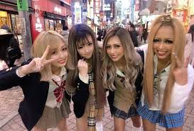 日本成人女优逆袭考上东大，当作家揭露风俗业内幕入围文坛最高奖