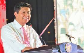 Kata sambutan tersebut biasanya dibawakan oleh ketua panitia natal ataupun pendeta. Maruarar Sirait Gagas Pembagunan Gereja Vihara Dan Pura Di Kompleks Dpr Online Kristen Berita Kristen Terkini