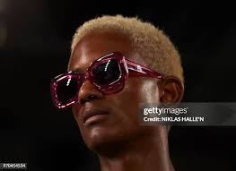 54 Oliver Hodges Photos & High Res Pictures