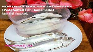 Masakan ikan mas ini bukan saja lezat dan enak di konsumsi. Homemade Cara Pembuatan Ikan Asin Basah Peda Peda Salted Fish Resepi Chef Alexiswandy Youtube