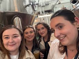 Ciára Flynn (@Ciara__Flynn)