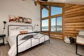 This gallery will help you find the best designs for 2021 and create the bedroom of your 26 fresh rustic design and decor ideas to give a charming look to your bedroom. 75 Beautiful Rustic Bedroom Pictures Ideas July 2021 Houzz
