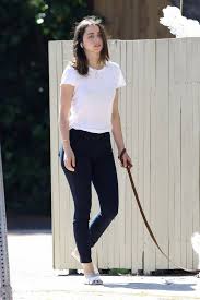 The cuban actress, who has already enjoyed a successful career in the spanish film industry, not only starred opposite ryan gosling in 2018 hollywood blade runner 2049, but she's now secured a role in the new bond film. Ana De Armas Street Style Walk With Her Dog In Venice 2020 10 Photos