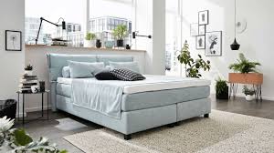 Mein bruder wir haben ein boxspring bett seit ca. Boxspringbett Vs Polsterbett Das Sind Die Unterschiede