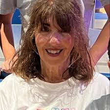 Amy Leers's Instagram, Twitter & Facebook