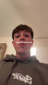 Sebastián Yatra y Amigos: Mensajes y Confusiones