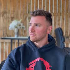 Jenna Young (@the_jennayoung) • Instagram photos and videos