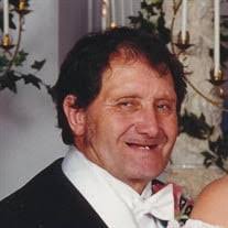 Jerry Maness's Instagram, Twitter & Facebook