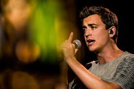 Niels destadsbader (28) is in de zevende hemel. Niels Destadsbader Vindt Geen Lief Meisjes Knappen Af Op B Gazet Van Antwerpen Mobile