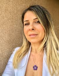 Christina Abed's Instagram, Twitter & Facebook