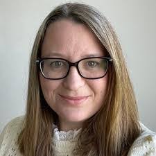 Danielle Hann's Instagram, Twitter & Facebook