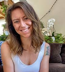 Kendall Frey's Instagram, Twitter & Facebook