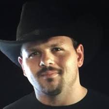 Stream Tarra Layne music