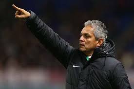 Chile play guinea on tuesday in another friendly but rueda was worried that sanchez might have to miss the start of south american world cup. Mundur Dari Timnas Cile Reinaldo Rueda Langsung Tangani Kolombia Bola Bisnis Com