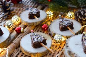Sapins Tout Chocolat Facon Sucettes De Noel Recette Tout Chocolat Recette Dessert Delicieux Desserts