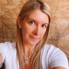 Sonia Moraga's Instagram, Twitter & Facebook