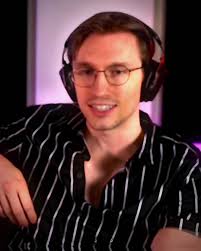 Dylan is easily the best movie reaction YouTuber🤩▶️ #dylanisintrouble  #youtuber #agresteluv #fypp #dylanisintroubleedit #oogabooga #4u  #moviereactions #latenightdylan #moviecommentarymonday