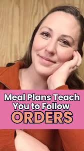 You’ve been following meal plans for years., And every time you stop, the  weight comes back.🫠, Not because you failed. Because you were never taught  how to eat without one., I’m taking