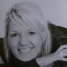 Sheila Sanderson's Instagram, Twitter & Facebook