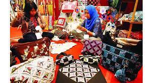 Untuk memulai usaha berjualan baju batik tidaklah harus di awali dengan modal puluhan atau bahkan ratusan juta, tidak juga harus kenapa paket beli batik dapat website bisa menjadi solusi? Catat 4 Bisnis Kerajinan Tangan Yang Menjanjikan Keuntungan Radar Bogor Berita Bogor Terpercaya