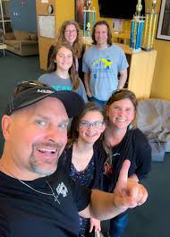 Woohoo!!! I got one fun alumni to come! 😂👊😘