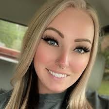 Morgan Jameson's Instagram, Twitter & Facebook