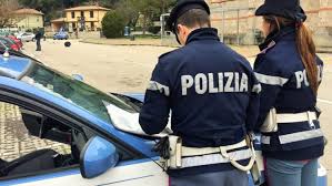 E' possibile presentare la domanda fino al 28 gennaio 2021. Bandi Di Concorso Polizia Di Stato Per Civili Ecco Quali Sono