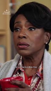 Kelly Washburn's Instagram, Twitter & Facebook