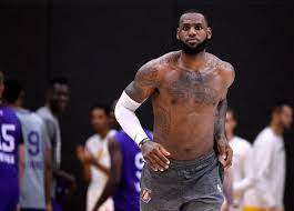 Lebron james height, weight, age, body statistics. Lebron James Diet What Lebron James Eats To Transform His Body