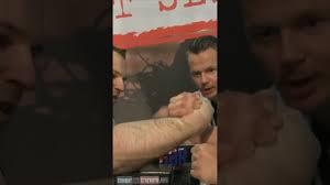 HELLBOY MATTHIAS SCHliTTE vs BERBERICH SUPER MATCHES