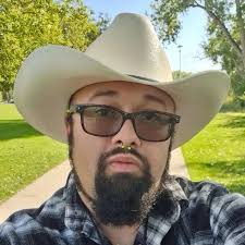 CJ Robinson (@neverstaybrok3n) • Threads, Say more