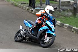 Modifikasi matic yamaha mio j kece. Ladies Bikers Geber Mio J Di Sirkuit Brigif Cimahi Gilamotor