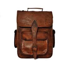 Du sac à dos en nylon de tous les jours, au sac à dos en toile de saison, il y a un sac à dos tommy hilfiger pour chaque occasion. Le Sac A Dos En Cuir Pour Homme Non Aux Idees Recues