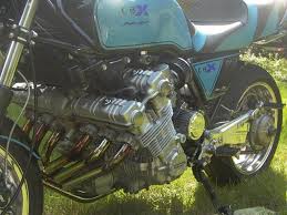 Super smooth and quiet engine. 1980 Honda Cbx 6 Cyl Honda Cbx Honda Classic Motorcycles