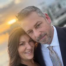 McDonald's Employee Sings for Customer in Wills Point, Tx