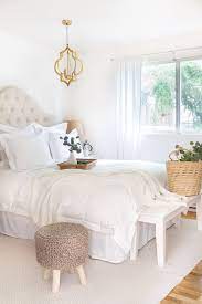 Whitebedroom1 White Bedding Simple Bedroom Small Room Design
