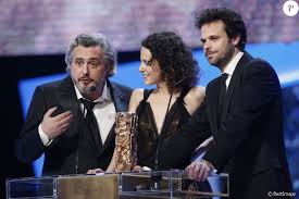 Nicolas rey était l'invité de l'émission #lesclefsdunevie avec jacques pessis. Nicolas Rey Emma Luchini Romain Rousseau Cesar Du Meilleur Film De Court Metrage Pour Le Film La Femme De Rio 40eme Ceremonie Des Cesar Au Theatre Du Chat Purepeople