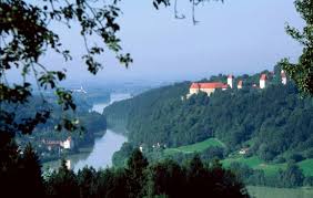 Während das wetter in neuburg heute noch teils bewölkt, teils freundlich ist, gibt es morgen dichte wolken. Djk Neuburg Am Inn Djk Neuburg Am Inn