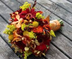Sunflowers are another great flower that has perfect colors for fall weddings. Pin By Monica Jones Designs On Fall Wedding Flowers Fall Wedding Flowers Wedding Flowers Fall Wedding Bouquets