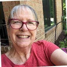 Malinda Kelley's Instagram, Twitter & Facebook