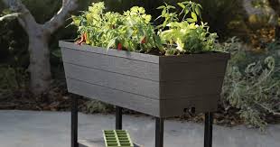 Watch this video and explore these wonderful ideas for urban gardening. Rf Ieczl1pufwm