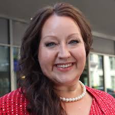 Tiffany Laird's Instagram, Twitter & Facebook