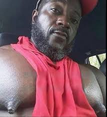 Bruce has big gossip🤣🤣🤣