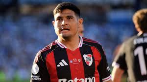 River Triumphs! Racing's Copa Argentina Dream Ends - Dramatic Win!