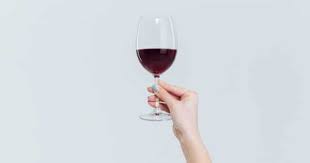 Get More From Your Glass Of Wine With This Mindful Drinking Exercise With Images Wine Drinks Mindfulness