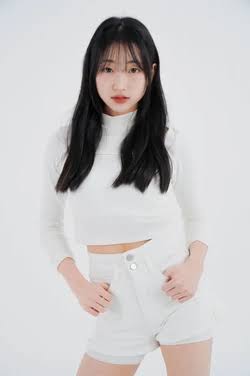 Yooran | Kpop Wiki | Fandom