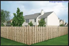 Banyak beberapa model pagar yang dibuat mulai dari pagar besi, pagar beton, pager bata dan mungkin diera modern ini penggunaan pagar kayu minimalis menjadi pembeda yang tepat untuk para pecinta kesan yang alami dan natural. Download Gambar Pagar Rumah Kayu Gif Content